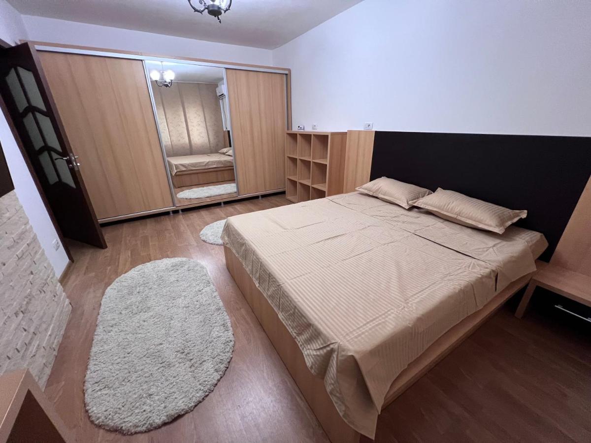 Mnm Mitropolie Apartment Iasi Ngoại thất bức ảnh